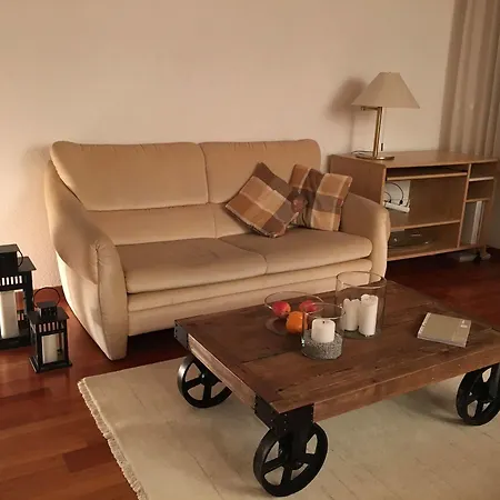 圣路易斯2.5公寓 - 格林瓦租赁股份有限公司 格林德瓦